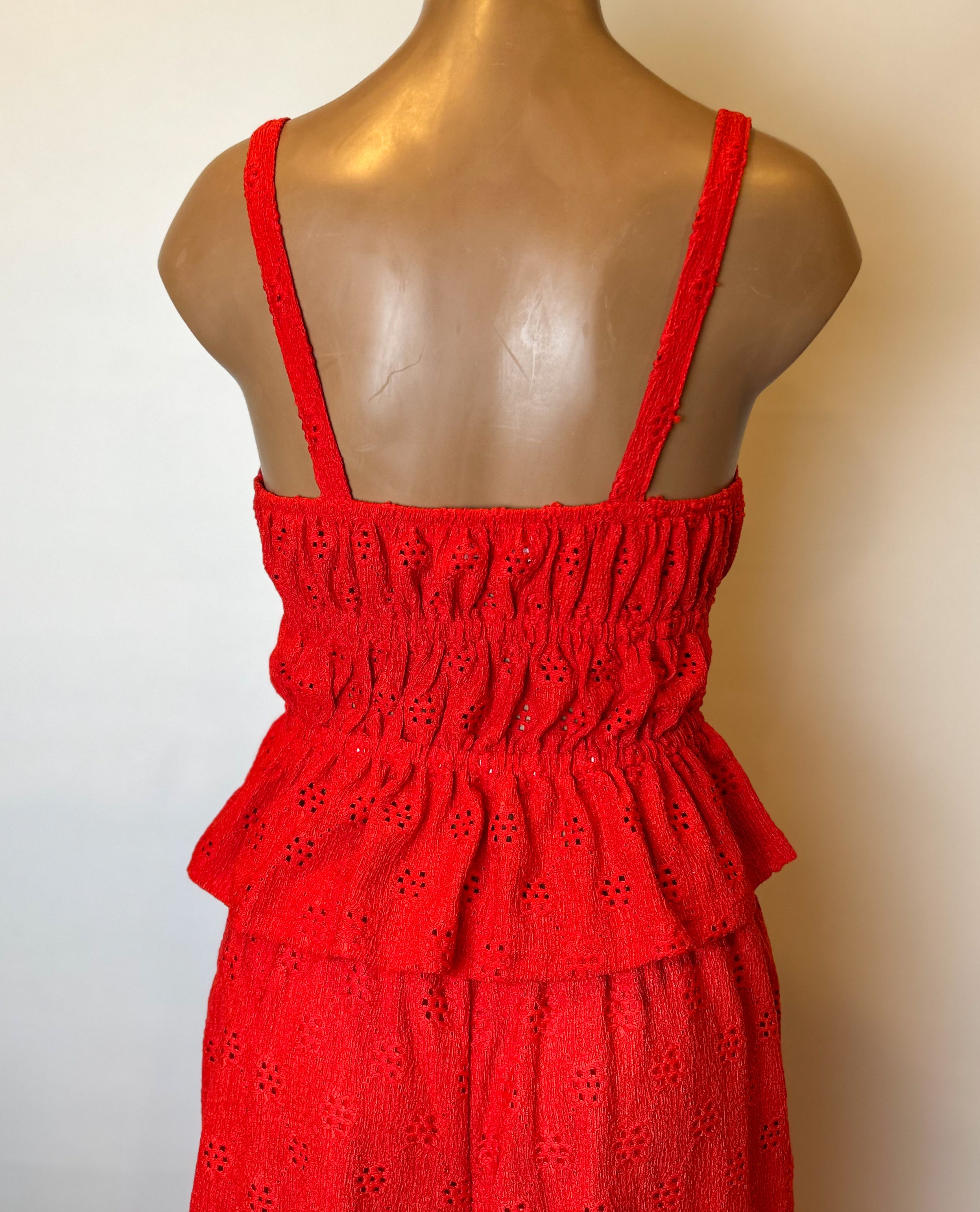 Eyelet Tank-Red