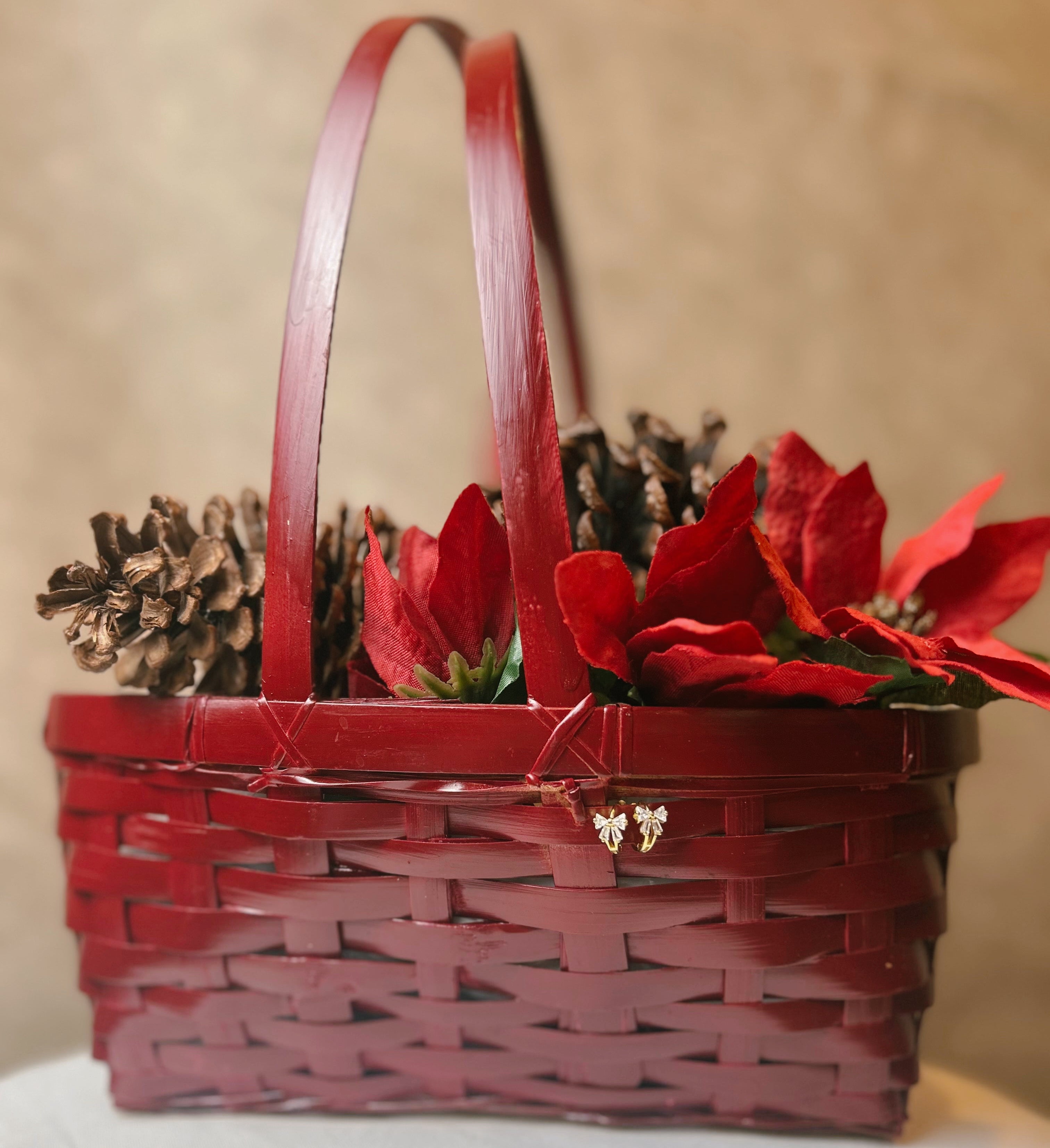 Holly Diamond Bow Huggies